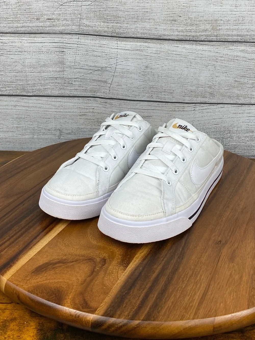 Nike Court Legacy Mule White Slip On Canvas Shoe DB3970-100 Women’s Size 8.5 - Picture 2 of 10